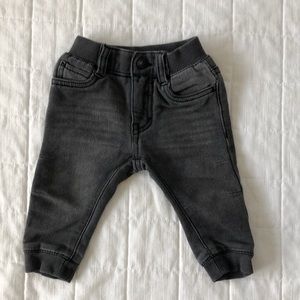 Levi’s Joggers